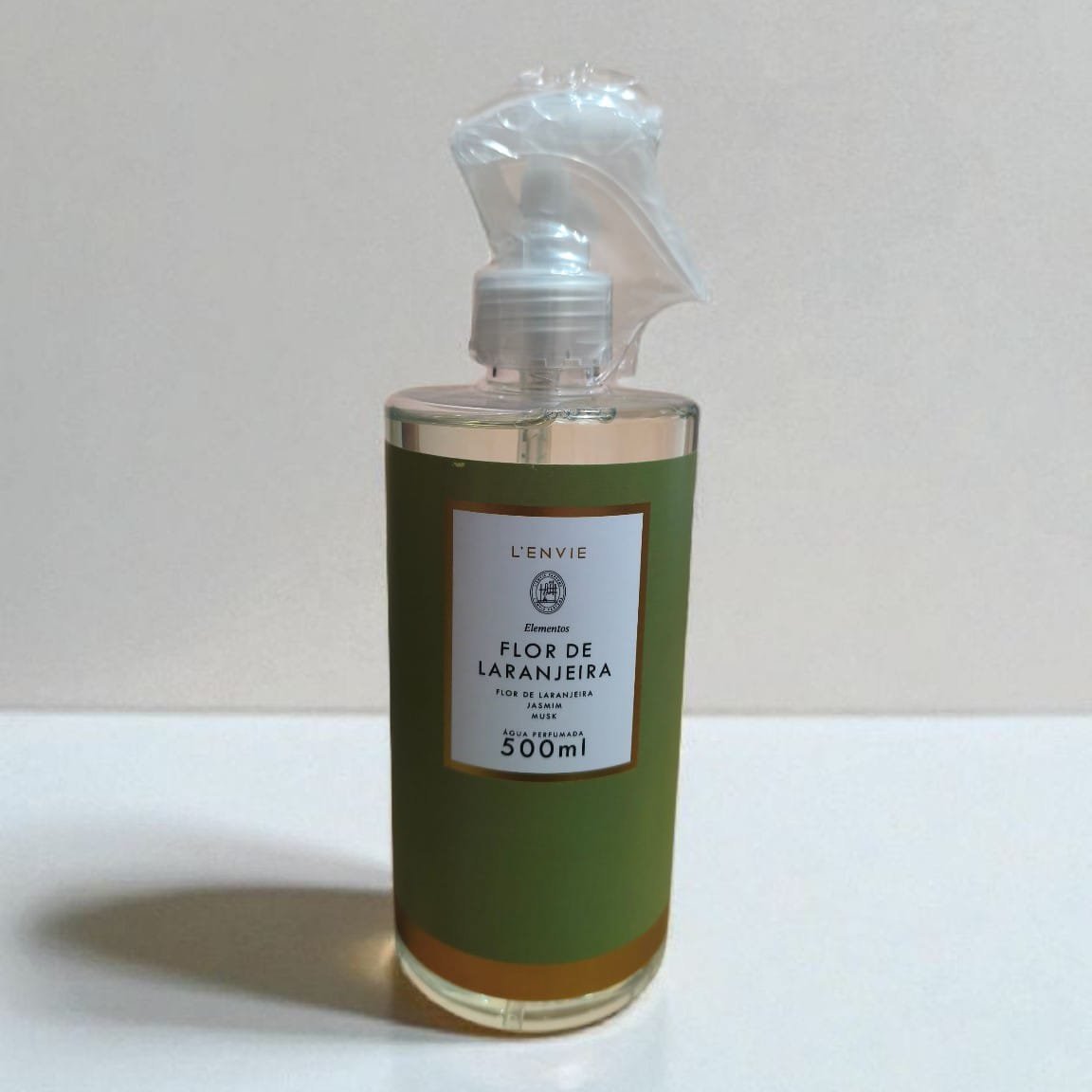 1000011269.jpg Água Perfumada Flor de Laranjeira 500ml – L’ENVIE - Imagem 1