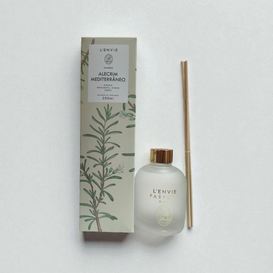1000011291.jpg Difusor de Perfumes Alecrim Mediterrâneo 200ml – L’ENVIE - Imagem 1