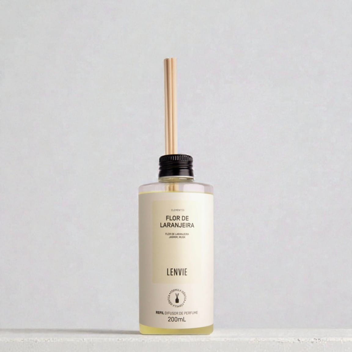 2025/12/1000011822.jpg Refil Difusor Flor de Laranjeira – 200mL - Imagem 1